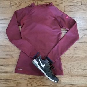 Nike sweatshirt